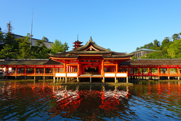 Hiroshima e Miyajima: Tour privato di un'intera giornata con guida autorizzata