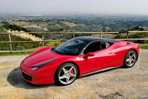 Maranello : Essai de la Ferrari 458