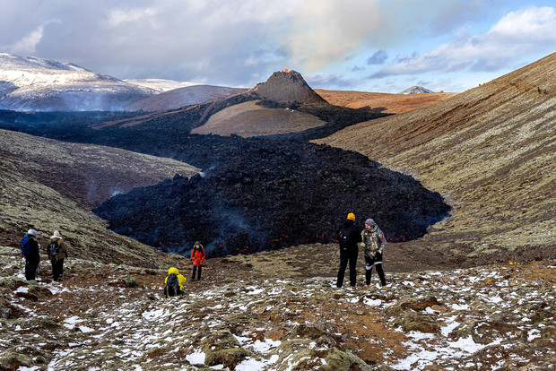 Reykjavík: Escursione al vulcano, visita a Grindavík e alla Laguna Blu