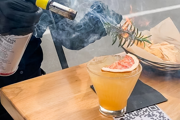 Santa Barbara: Tour a piedi con cocktail e storia di 3 ore