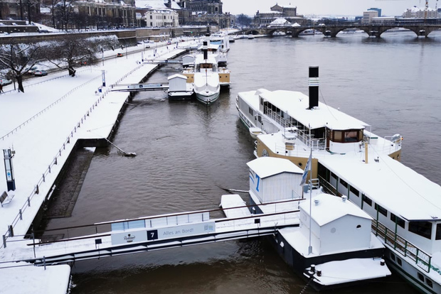 Dresden: Paddle Steamer Winter Cruise to Pillnitz