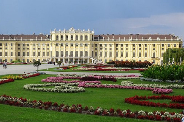 Grand Tour di Schönbrunn: Tour privato a piedi con salta la fila