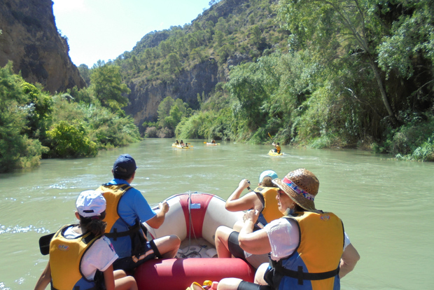 Rafting no Cânion de Almadenes e Cueva Abrigos Rupestres