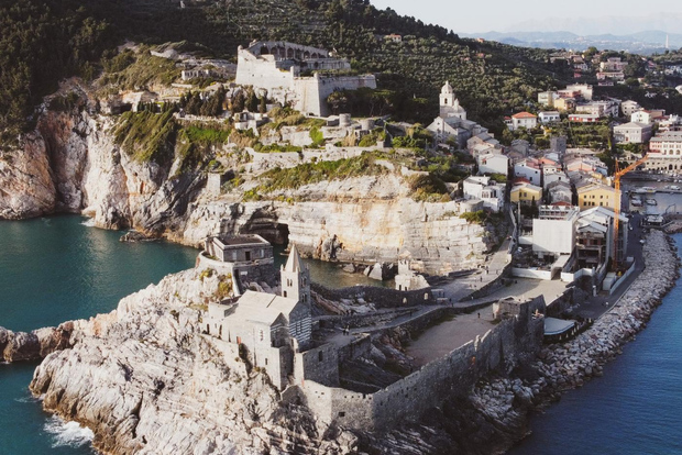 Portovenere: Private Bootstour mit Aperitif und Führung