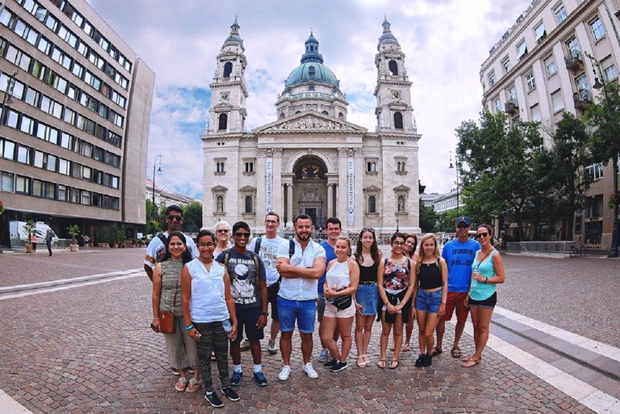 Budapest: Private 3-hour Guided City Tour by Bus