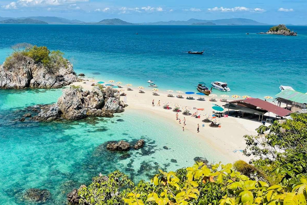 Da Ko Yao Yai: Tour privato in barca delle isole Koh Khai con pranzo