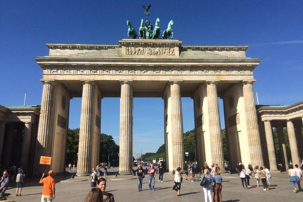 Berlino: tour privato a piedi con una guida locale