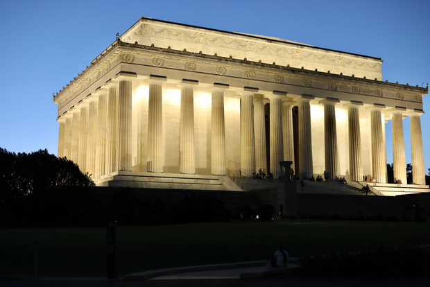 Washington DC: Monuments by Night Bike Tour