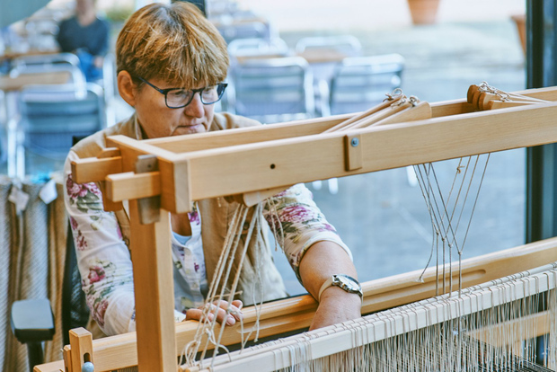 Ljubljana: Interactive Workshop with Experienced Weaver
