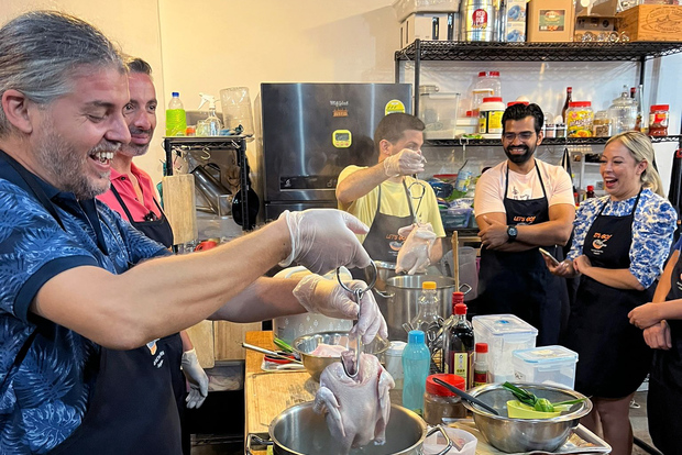 Singapore: Market-to-Table Experience and Cooking Class