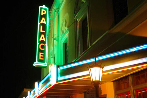 Hilo: Walking Ghost Tour