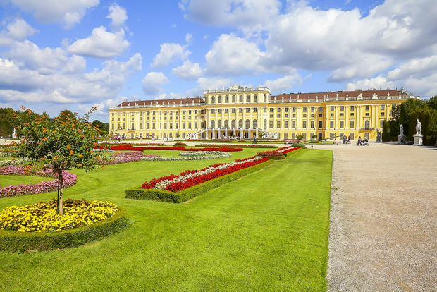 Vienna: tour "salta la linea" del Castello e dei Giardini di Schönbrunn