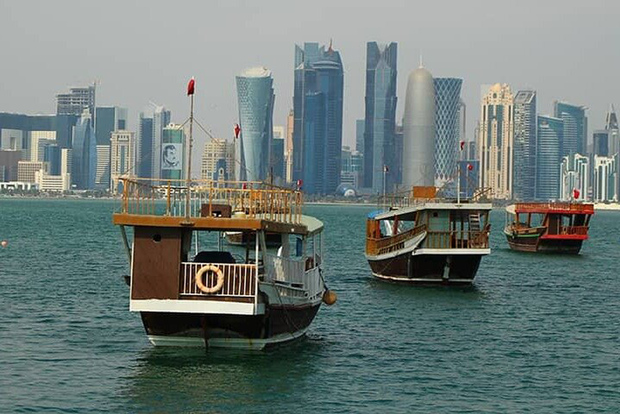 Doha: Explora las atracciones famosas de la ciudad y disfruta de un tour en barco