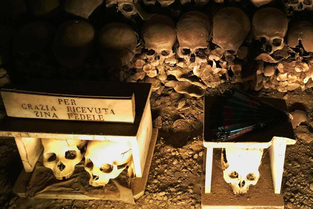 Naples: Underground and City Private Walking Tour