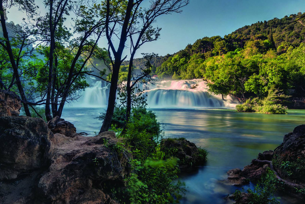 Tour privato alle cascate di Krka da Spalato con degustazione di vini e pranzo