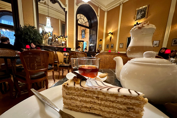 Budapest: tour della caffetteria con degustazione di caffè e dessert