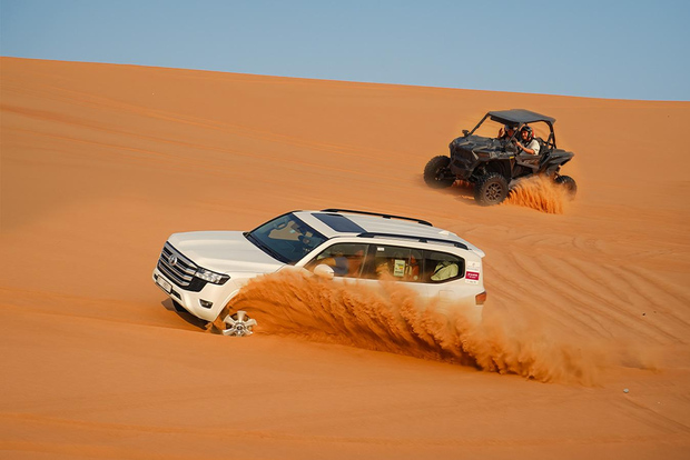 Dubai: Desert Safari, Camel Ride, Sandboarding, Dune Buggy