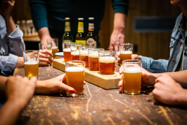 Norimberga: Tour storico della Seconda Guerra Mondiale con degustazione di birra