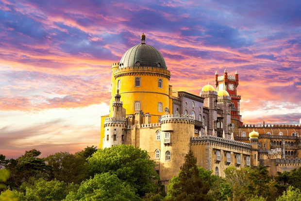 Лиссабон: Синтра, Пена, Кабо-да-Рока, Кашкайш Тур с пикапом