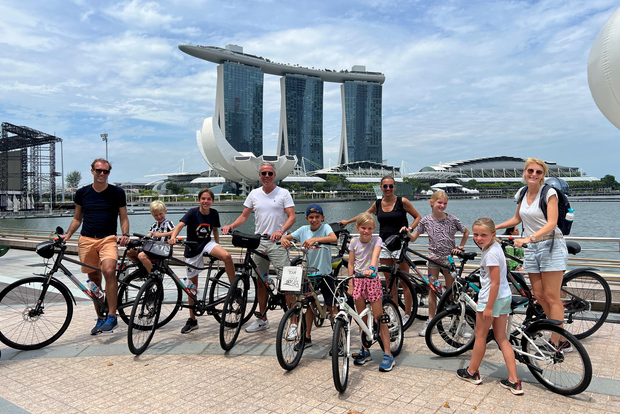 Singapore: Historical Half-Day Bike Tour