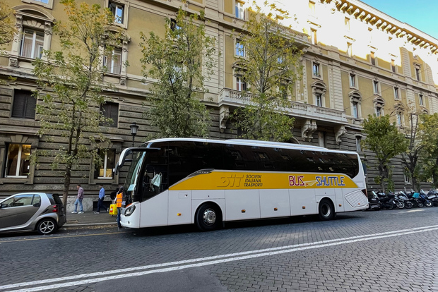 Fiumicino Airport (FCO): Shuttle Bus from/to Vatican City