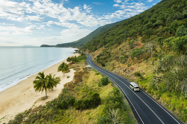 Cairns: tour di 2 giorni della Grande Barriera Corallina e della foresta pluviale di Daintree