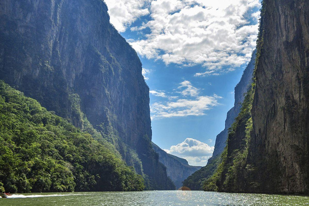 Tuxtla Gutiérrez: Sumidero Canyon & Chiapa de Corzo Guided
