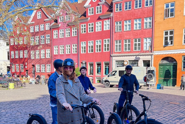 Copenaghen: Tour guidato in E-Scooter KickBike- Tutti i punti salienti
