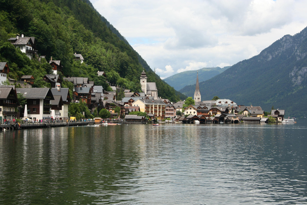 Vienna: Hallstatt, Salzburg, Melk, Alps & Lakes Day Trip