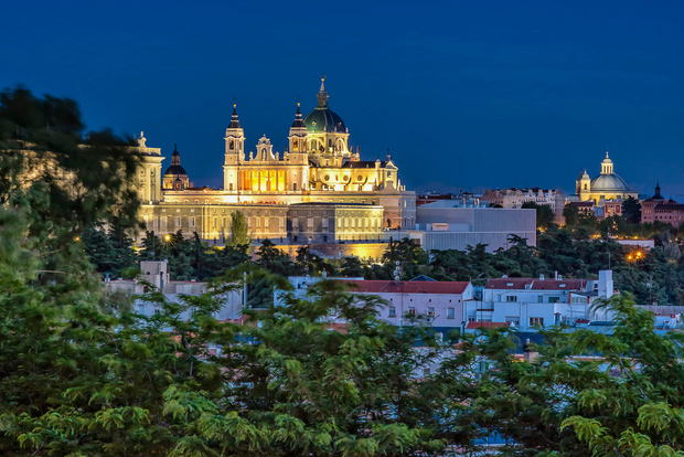 Madrid: City Highlights Guided Walking Tour