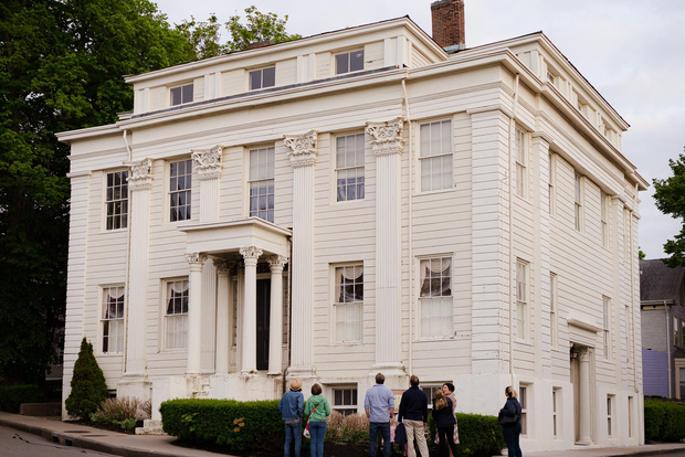 Newport: Golden to Gilded Age Guided Walking Tour