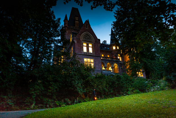 Baden-Baden: Geister, Grafen und Gerüchte