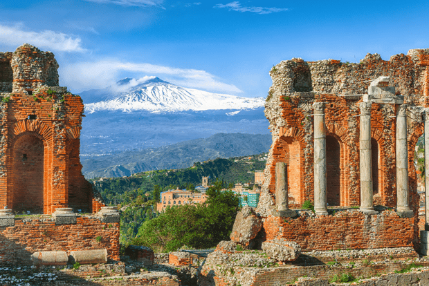 Taormina Walking Tour & Ancient theather Private tour