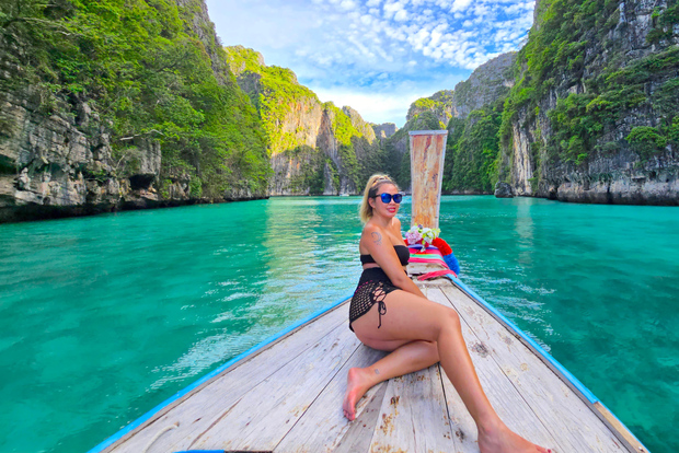 皮皮岛:私人长尾船前往玛雅湾浮潜