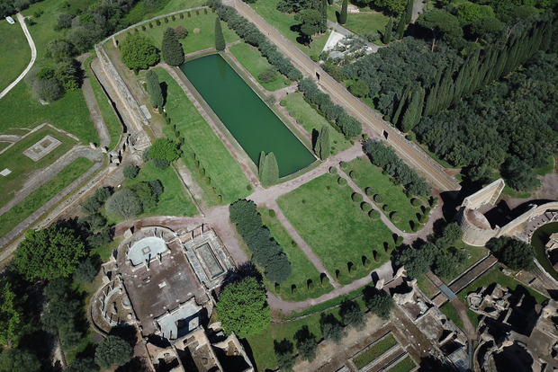 Day trip Rome by car : Tivoli Unesco Villa D'este & Hadrian