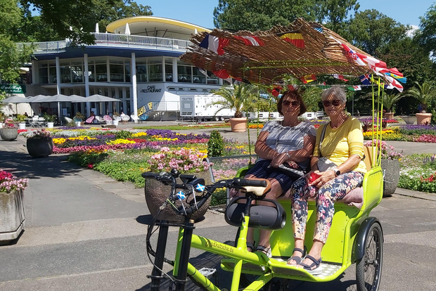 Veloloco Rickshaw Tour Cologne Sightseeing Wedding Brewery Birthdays