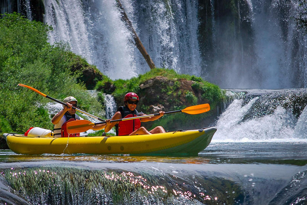 Fiume Zrmanja: tour guidato in kayak di mezza giornata vicino a Zara