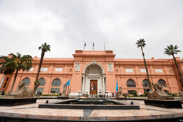 Le Caire : Musée national, Musée égyptien et Pyramides de Gizeh