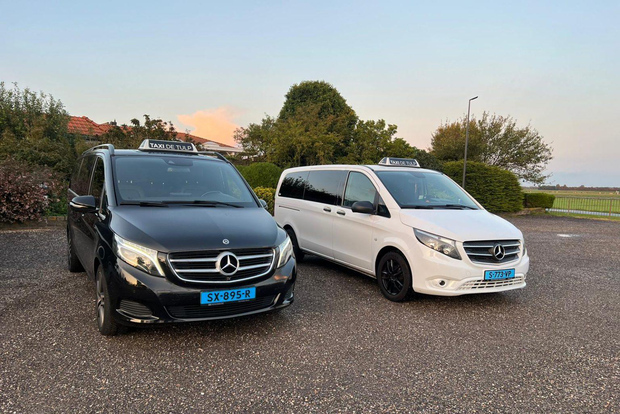 Amsterdam: Transfer privato premium per l'aeroporto di Schiphol