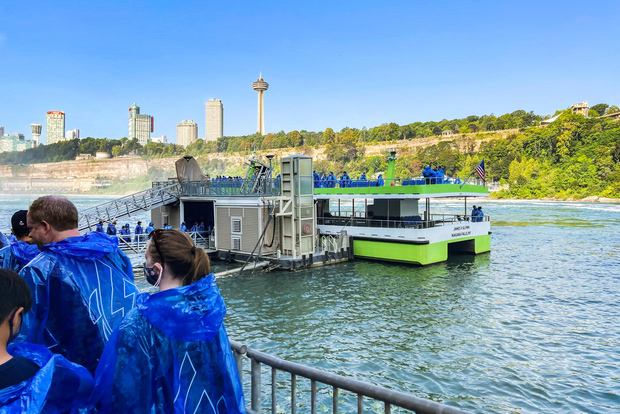 Niagara Falls, NY: Maid of the Mist Boat & Falls Sightseeing