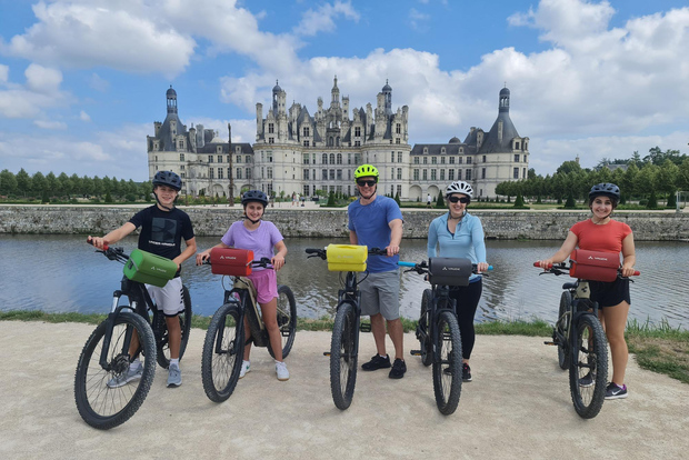 Chateaux de la Loire in bicicletta!