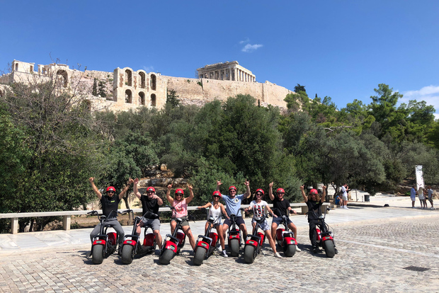 Atene: tour guidato pluripremiato dell'Acropoli in e-scooter
