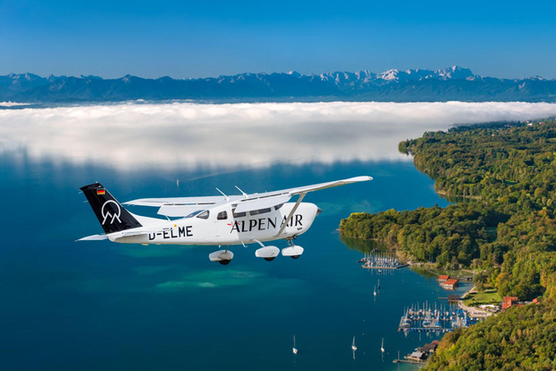 Monaco di Baviera: Rundflug München, Seen, Schlösser, Alpen abAugsburg