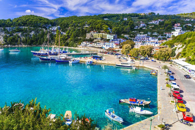 From Skiathos:Skopelos & Alonissos Boat Trip with Highlights