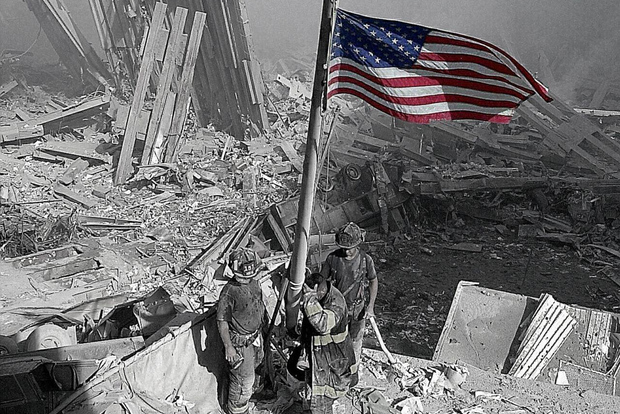 New York: tour del Memoriale dell'11 settembre con un primo soccorritore della polizia in pensione