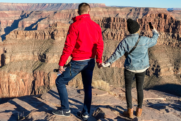 Vegas: Grand Canyon, Hoover-Staudamm, Mittagessen/Skywalk-Optionen, WLAN