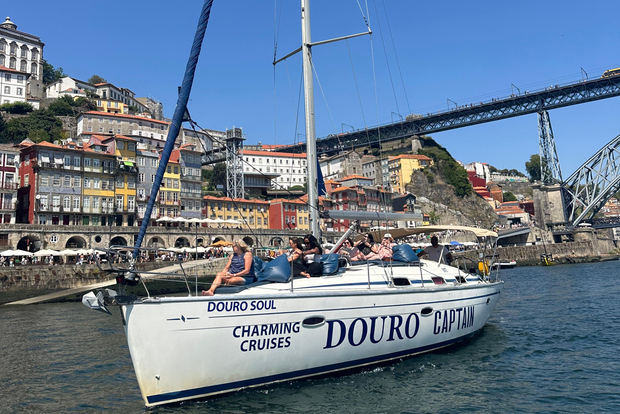 Porto: Charming Sailboat Cruise with Port Wine,Sunset Option