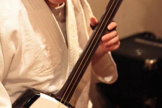 Tokyo: Learn to play traditonal songs on Tsugaru Shamisen