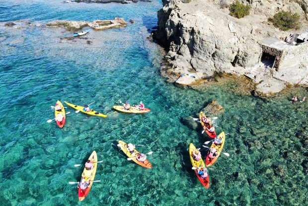 Es Figueral: Tour guidato in kayak e snorkeling