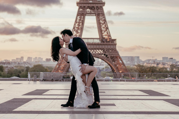 Parigi: Servizio fotografico professionale premium